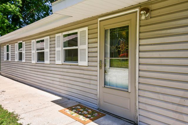533 Ghan Road, Clever, MO 65631