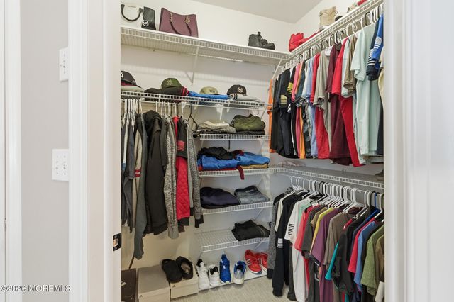 718 Amherst Road, Lanoka Harbor, NJ 08734