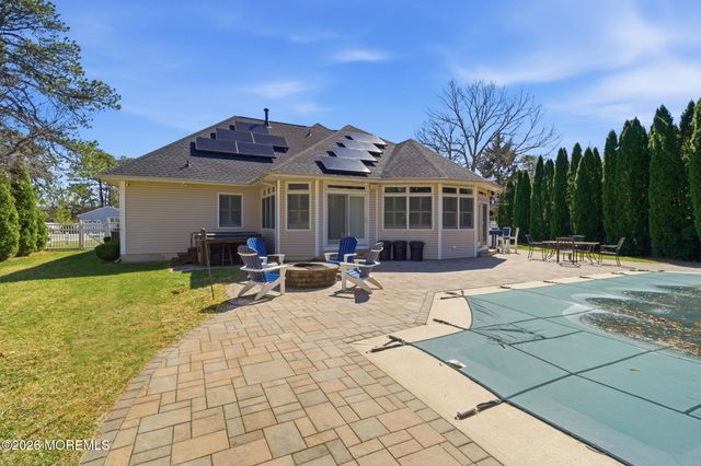 718 Amherst Road, Lanoka Harbor, NJ 08734