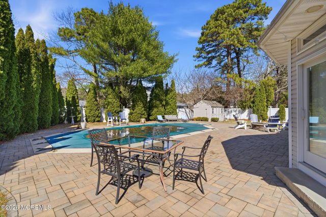 718 Amherst Road, Lanoka Harbor, NJ 08734