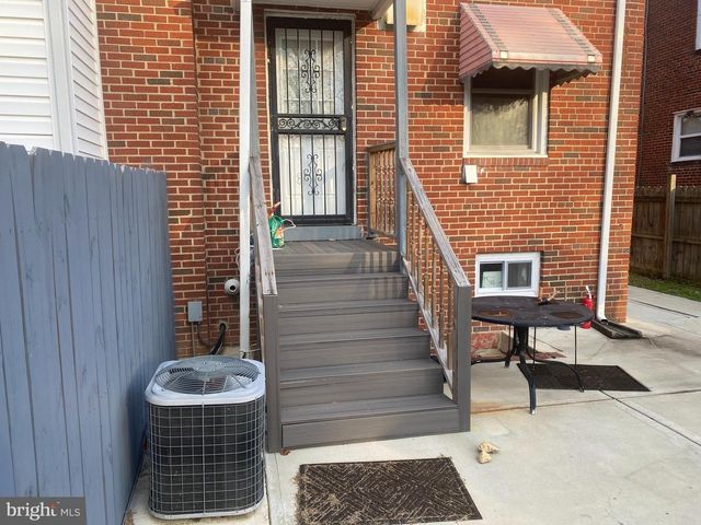 3219 12TH ST SE, Washington, DC 20032
