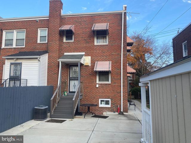 3219 12TH ST SE, Washington, DC 20032