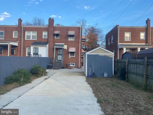 3219 12TH ST SE, Washington, DC 20032