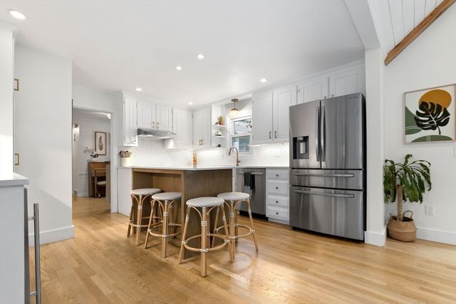 13 Forrest Rd, Topsfield, MA 01983