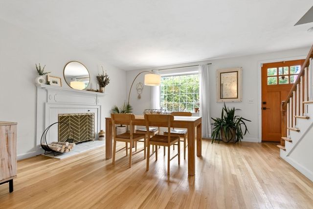13 Forrest Rd, Topsfield, MA 01983