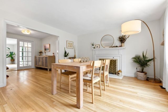 13 Forrest Rd, Topsfield, MA 01983