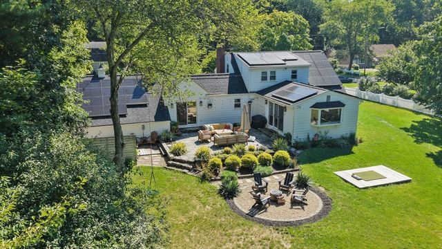 13 Forrest Rd, Topsfield, MA 01983