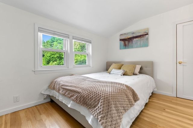 13 Forrest Rd, Topsfield, MA 01983