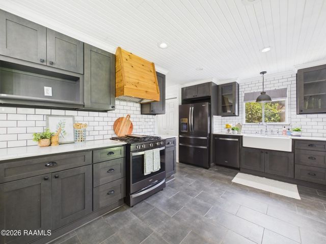 103 Harwell Drive, Lafayette, LA 70503