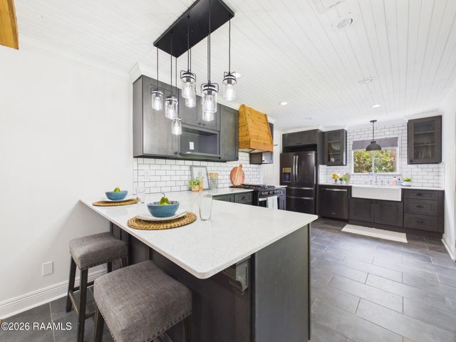103 Harwell Drive, Lafayette, LA 70503