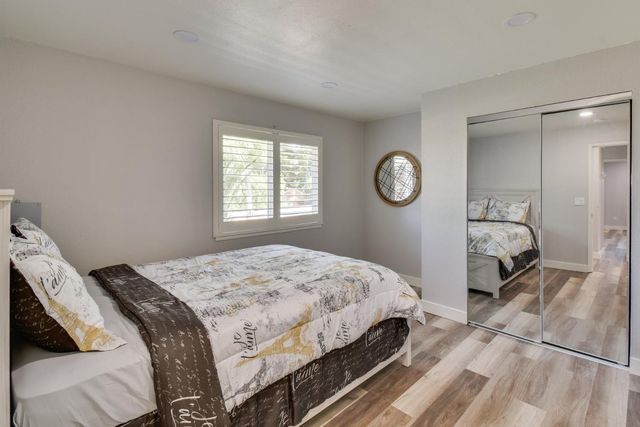 6034 Country Club Pl, Merced, CA 95340