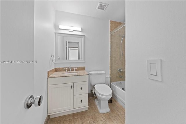 5750 Turin St 207, Coral Gables, FL 33146