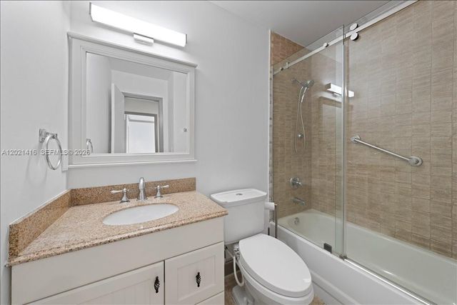 5750 Turin St 207, Coral Gables, FL 33146