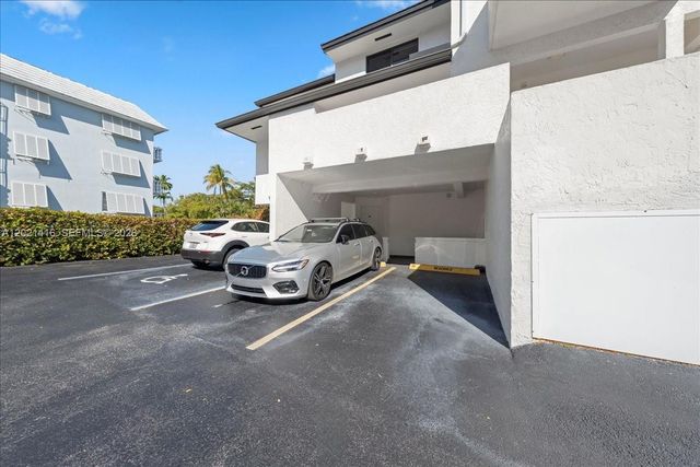 5750 Turin St 207, Coral Gables, FL 33146