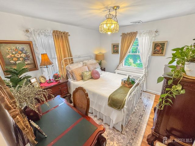 11-14 3rd Street, Fair Lawn, NJ 07410