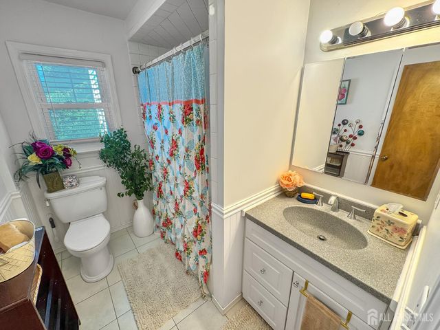11-14 3rd Street, Fair Lawn, NJ 07410