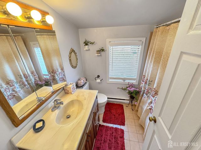 11-14 3rd Street, Fair Lawn, NJ 07410