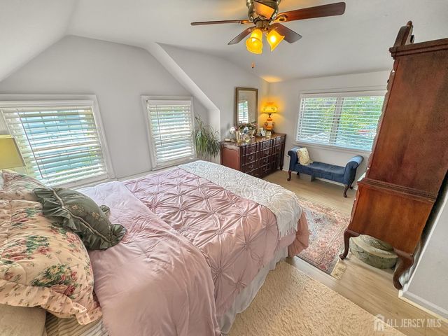 11-14 3rd Street, Fair Lawn, NJ 07410