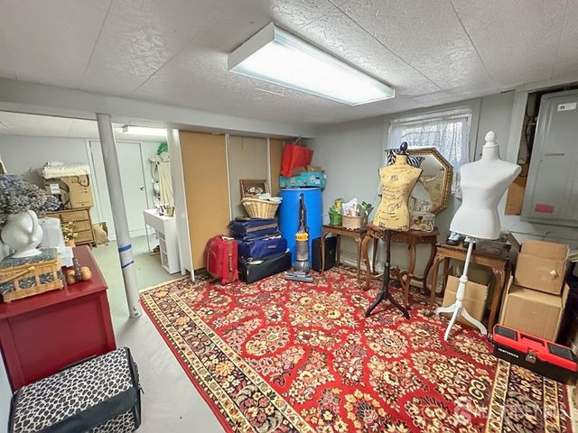 11-14 3rd Street, Fair Lawn, NJ 07410