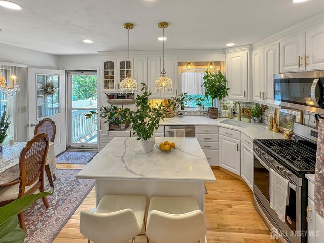 11-14 3rd Street, Fair Lawn, NJ 07410