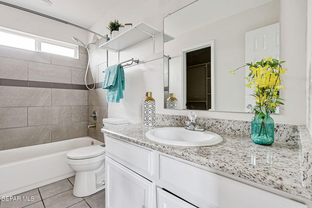 4956 RUTHERFORD Drive, El Paso, TX 79924