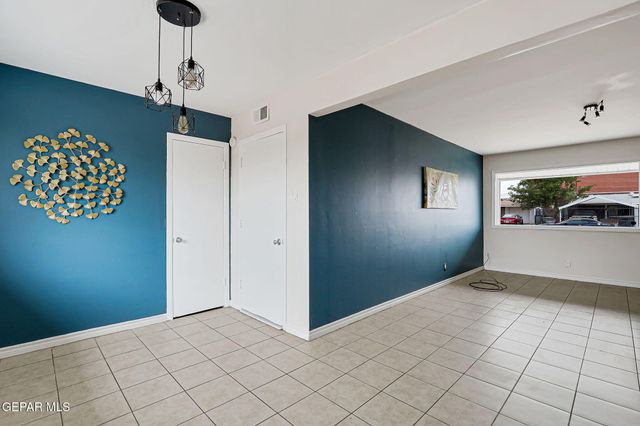 4956 RUTHERFORD Drive, El Paso, TX 79924