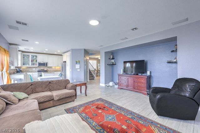 6432 Setting Moon Street, North Las Vegas, NV 89084