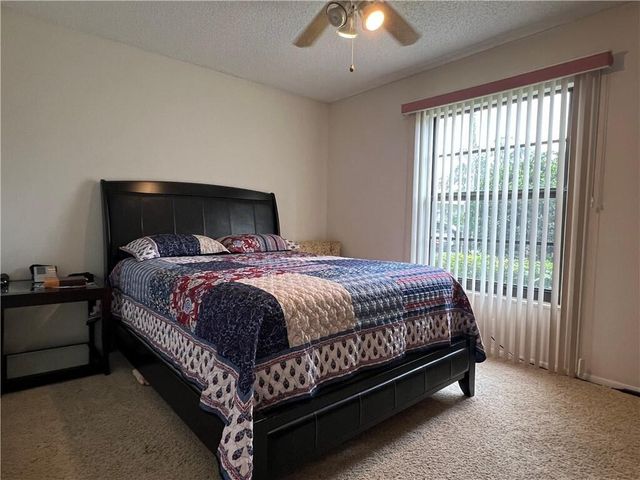 32 Plantation Drive 103, Vero Beach, FL 32966