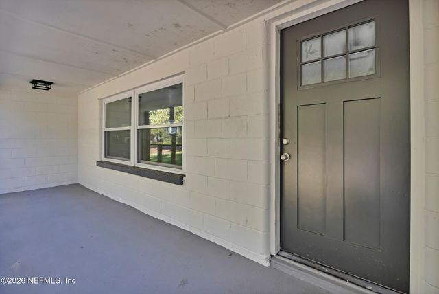 6141 OLD MIDDLEBURG Road S, Jacksonville, FL 32222
