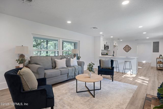 6141 OLD MIDDLEBURG Road S, Jacksonville, FL 32222