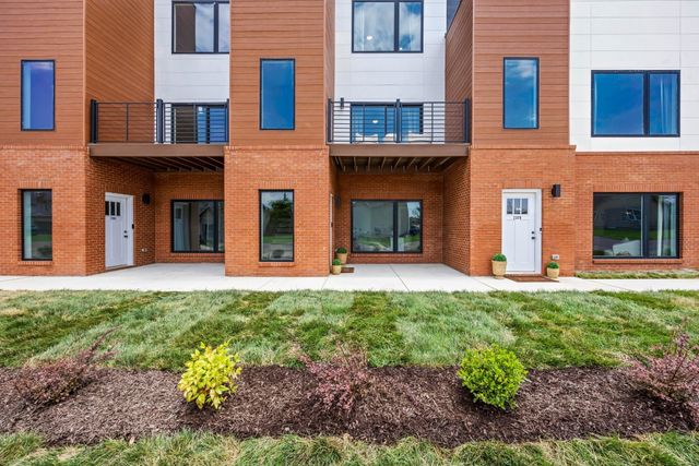 2431 Pea Ridge Rd, Clarksville, TN 37040