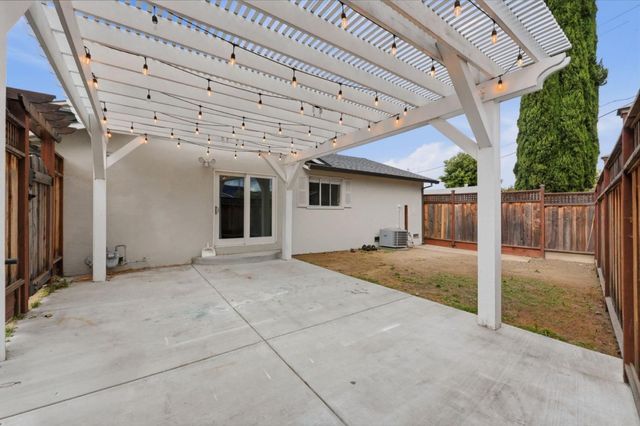 4940 Mary Jane Way, San Jose, CA 95124