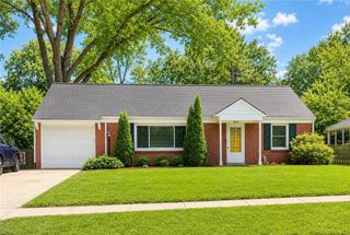 2613 W 79th Street, Prairie Village, KS 66208