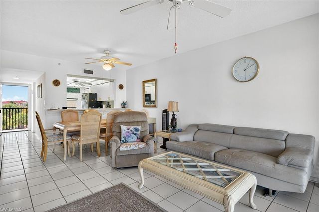 4401 Bay Beach LN 833, Fort Myers Beach, FL 33931