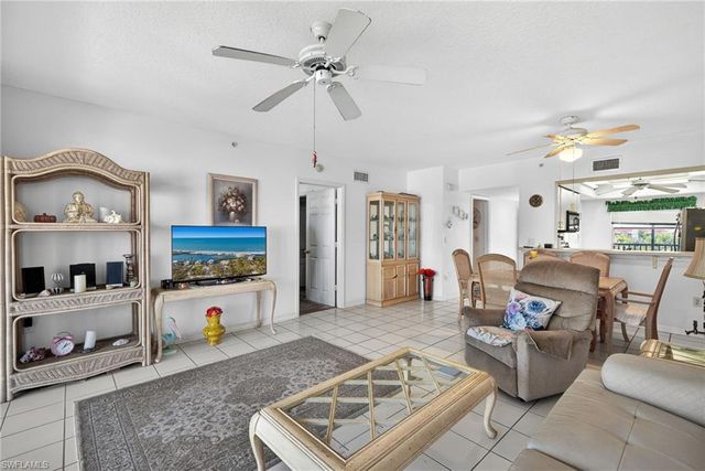 4401 Bay Beach LN 833, Fort Myers Beach, FL 33931