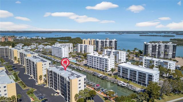 4401 Bay Beach LN 833, Fort Myers Beach, FL 33931