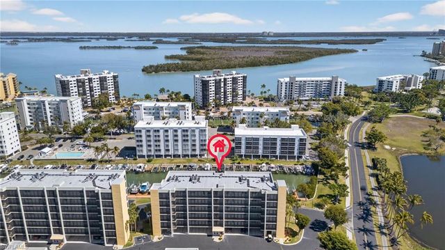4401 Bay Beach LN 833, Fort Myers Beach, FL 33931