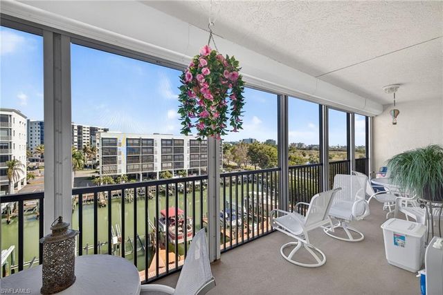 4401 Bay Beach LN 833, Fort Myers Beach, FL 33931