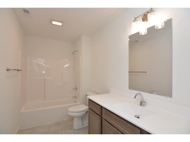 238 Russell Court, Jefferson, WI 53549