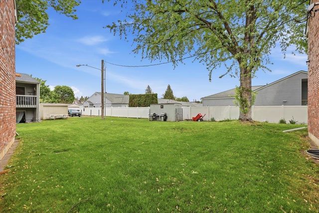 310 N Raymond Rd, Spokane Valley, WA 99206