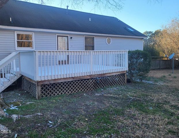 140 Kinnis Creek Drive, Angier, NC 27501