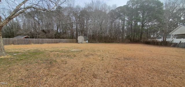 140 Kinnis Creek Drive, Angier, NC 27501