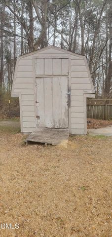 140 Kinnis Creek Drive, Angier, NC 27501