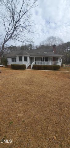 140 Kinnis Creek Drive, Angier, NC 27501