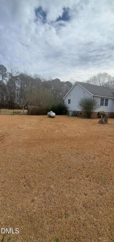 140 Kinnis Creek Drive, Angier, NC 27501