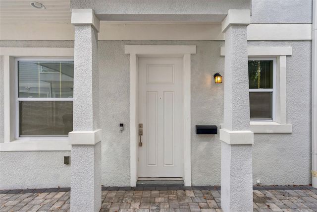 2411 AMHERST AVENUE, Orlando, FL 32804