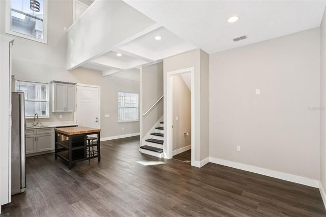 2411 AMHERST AVENUE, Orlando, FL 32804