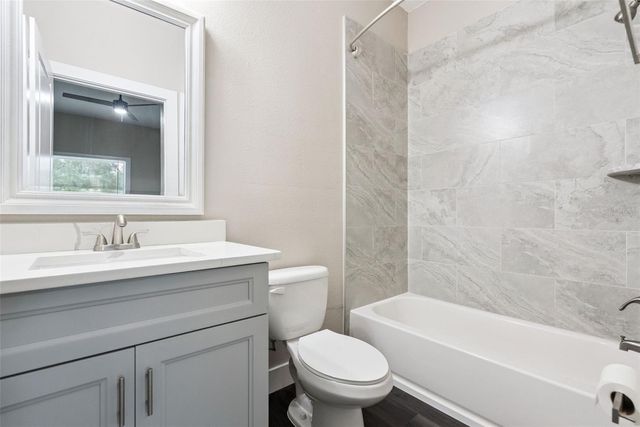 2411 AMHERST AVENUE, Orlando, FL 32804