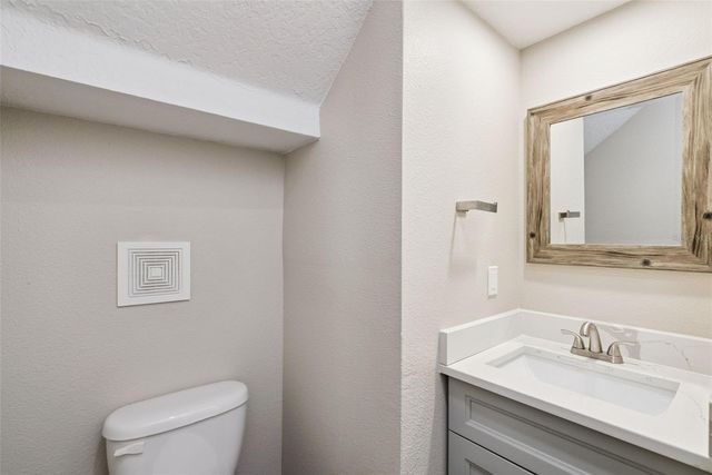 2411 AMHERST AVENUE, Orlando, FL 32804