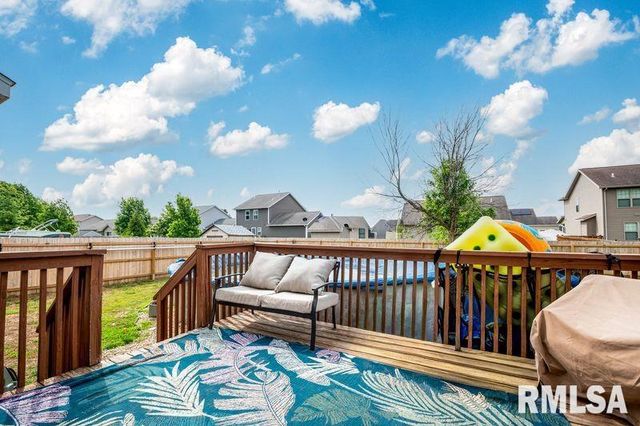 1408 W CLOVERDALE Road, Chillicothe, IL 61523